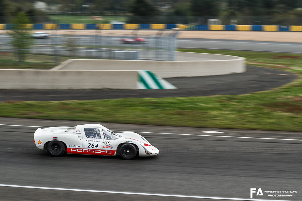 Porsche 910 (2).jpg