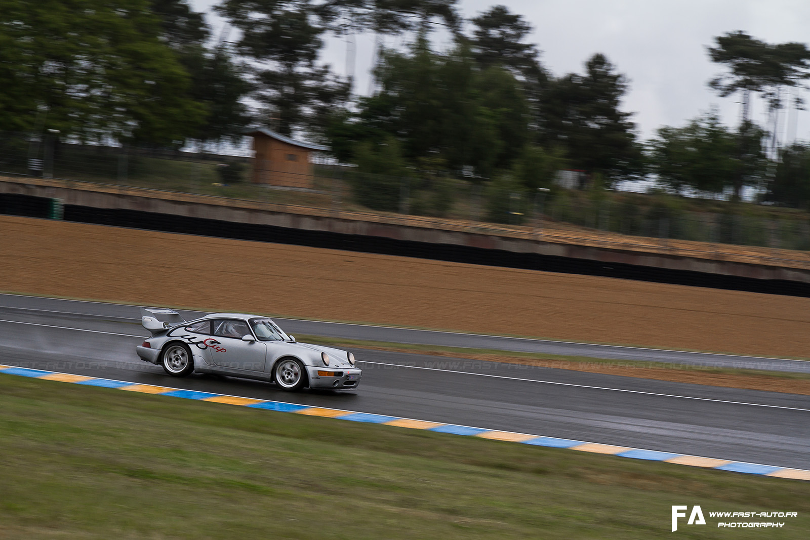 Porsche 964 Carrera Cup - Trackday Le Mans.jpg