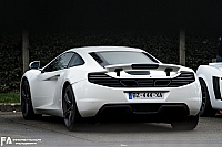 McLaren MP4-12C (01).jpg