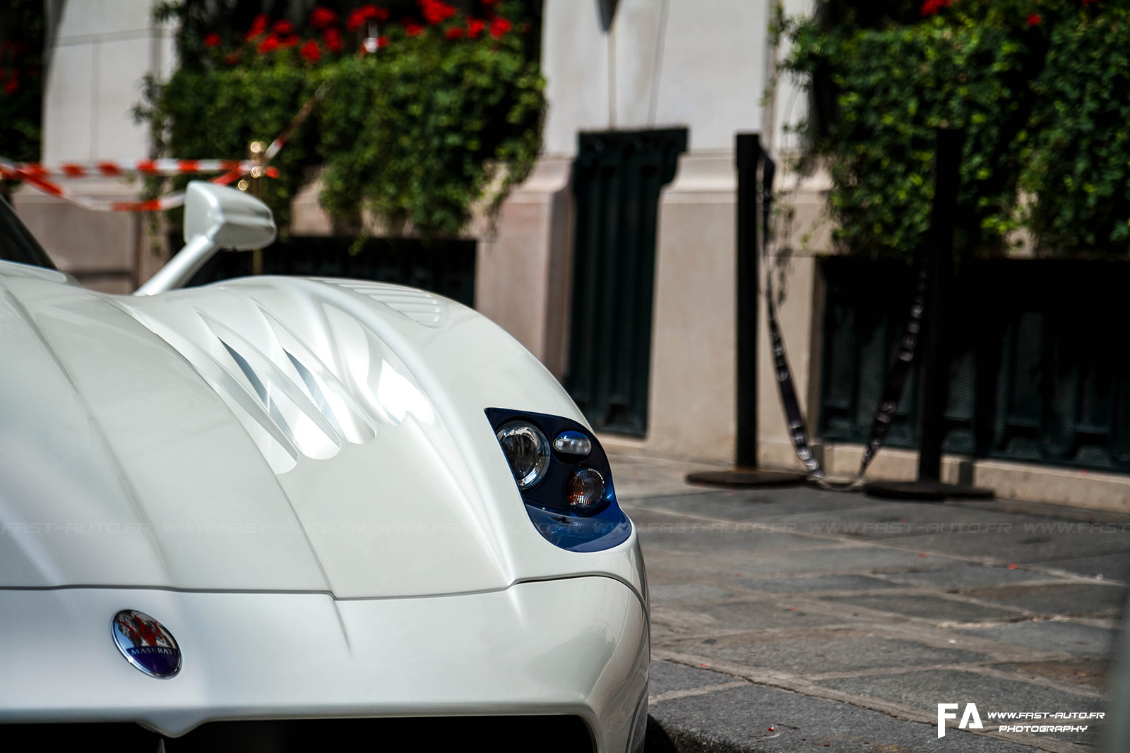 Maserati MC12 Bristol Paris Spotting.jpg
