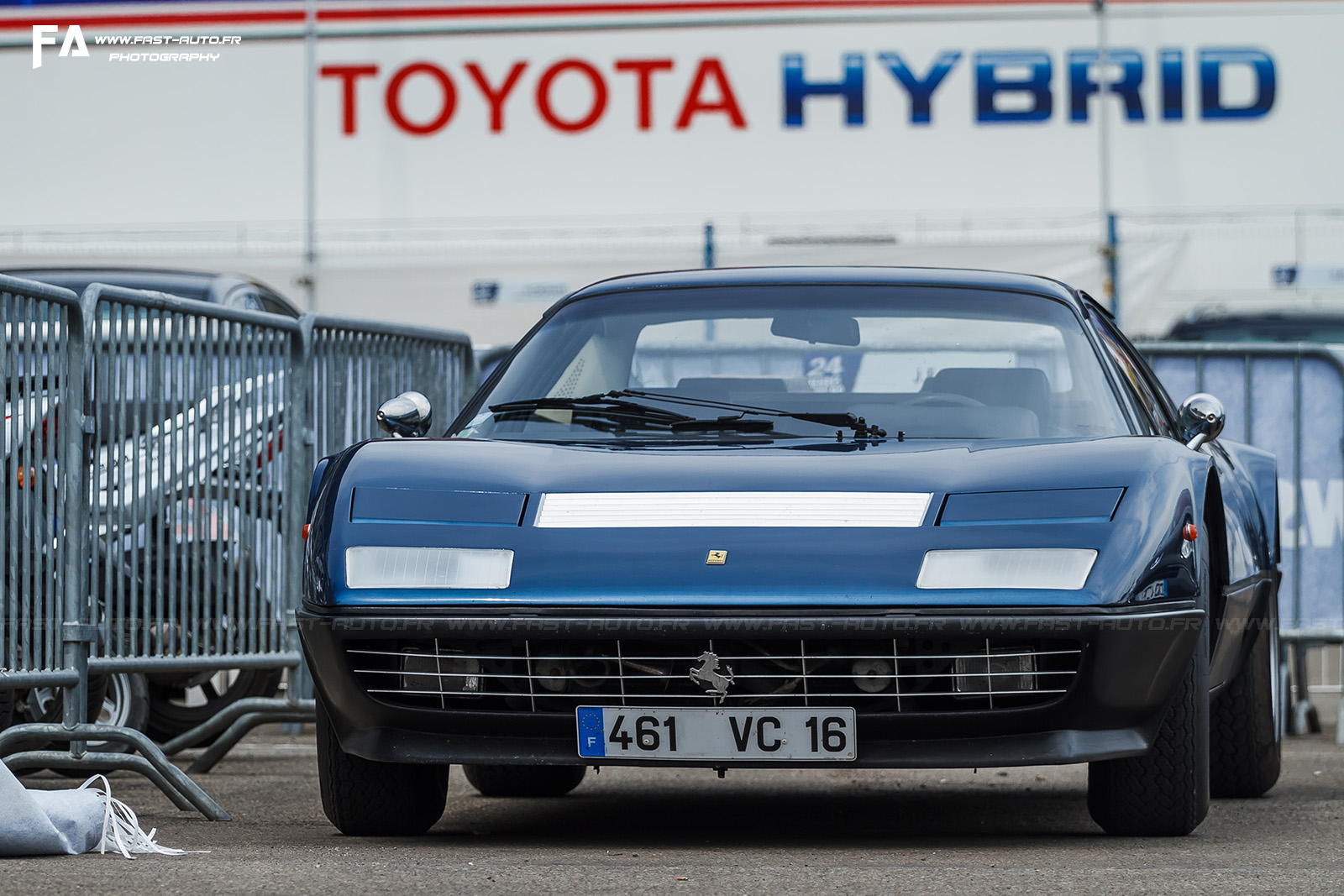 Ferrari 512 bb bleue - 24 heures du Mans 2013 - Verfications, Test.jpg