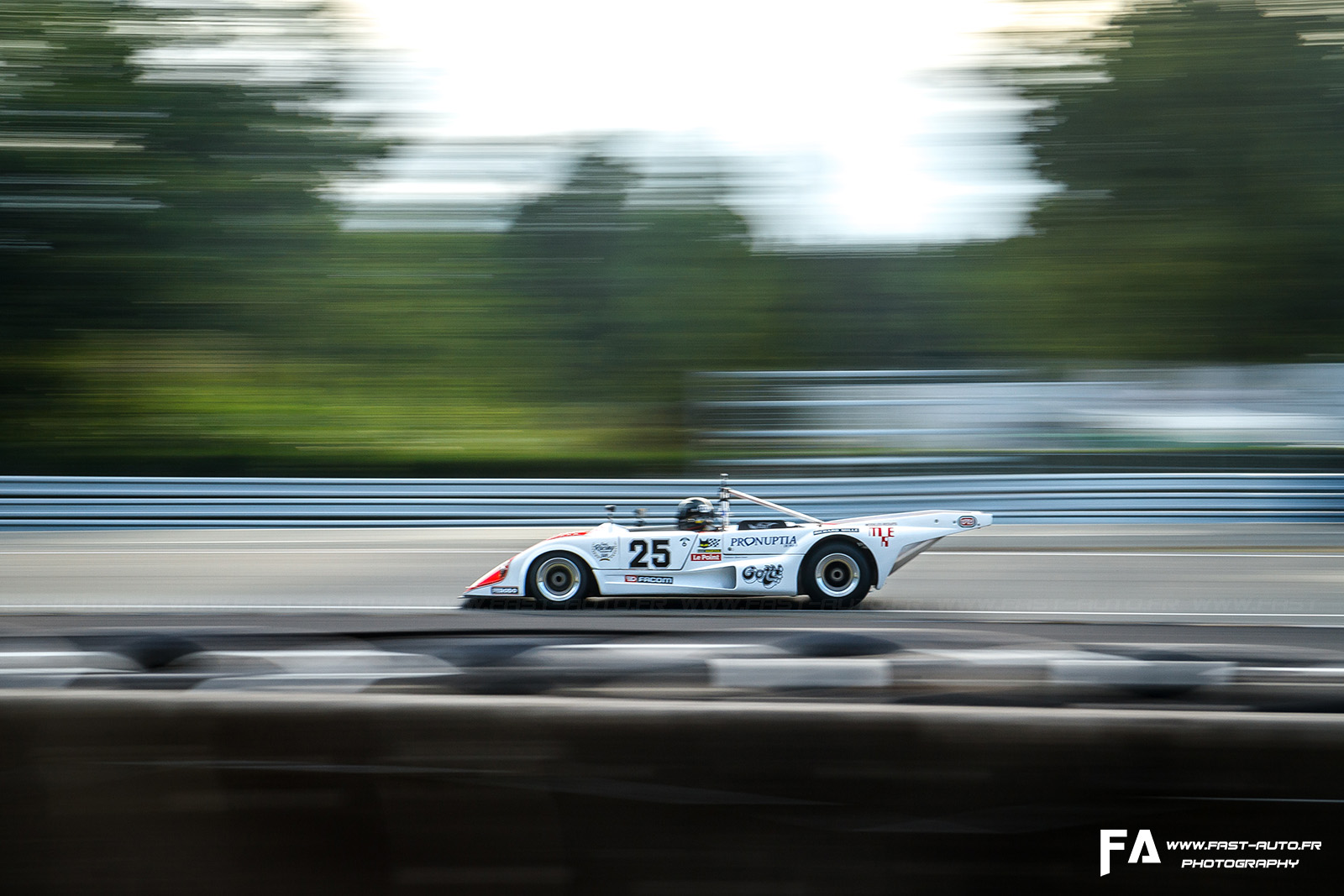 2-le-manc-classic-2014-lola-t294-doe.jpg