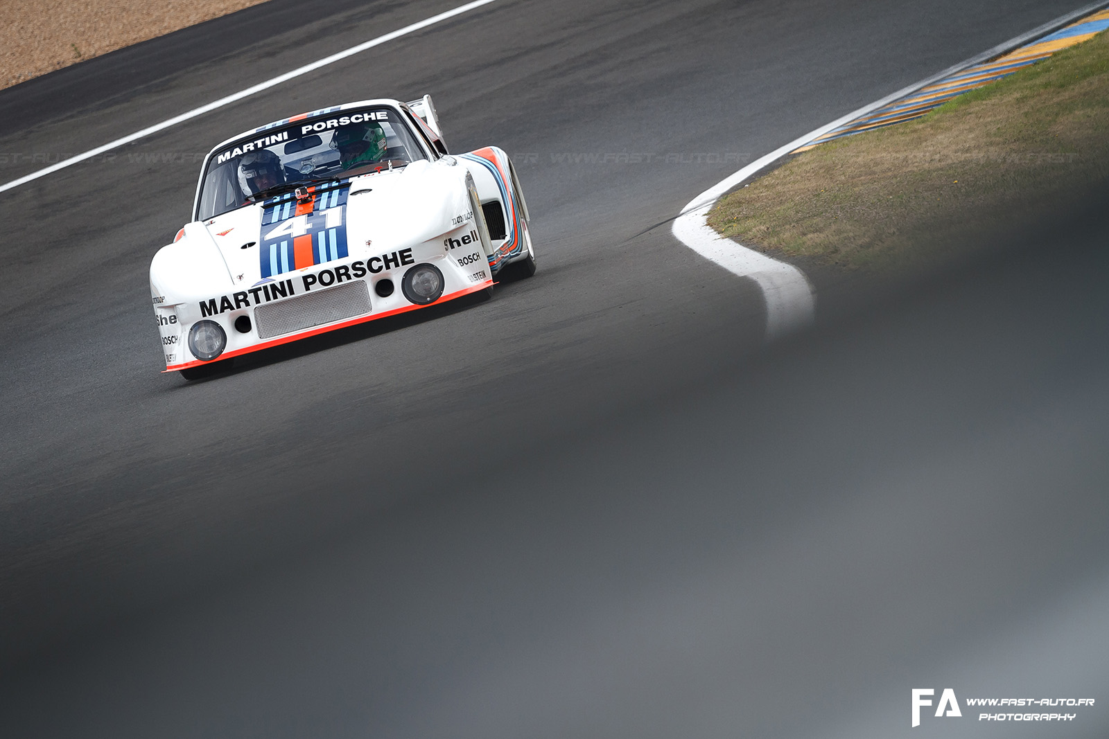 5-parade-porsche-935-lemansclassic.jpg