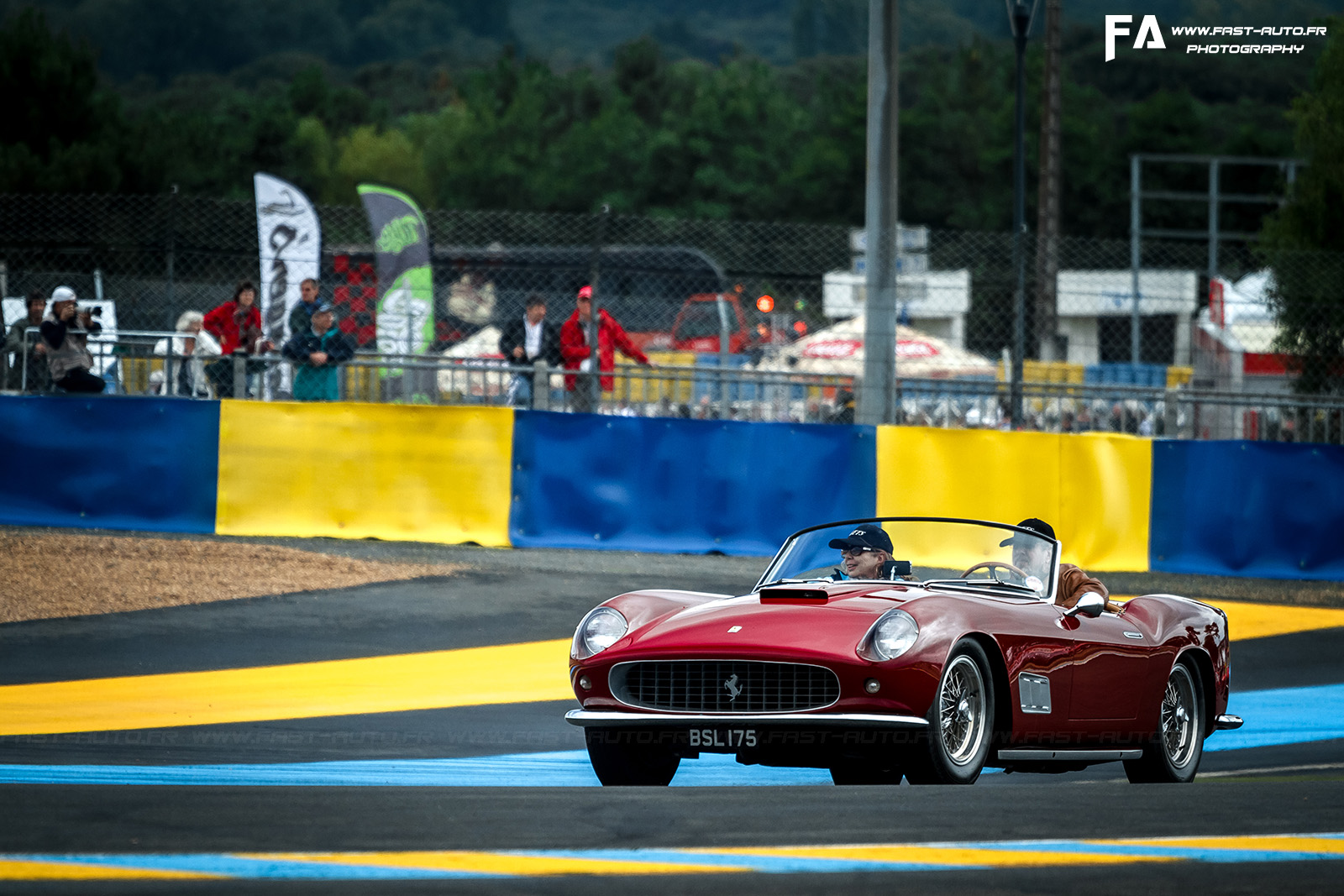 6-250-tornano-a-casa-le-mans-classic-ferrari-california.jpg