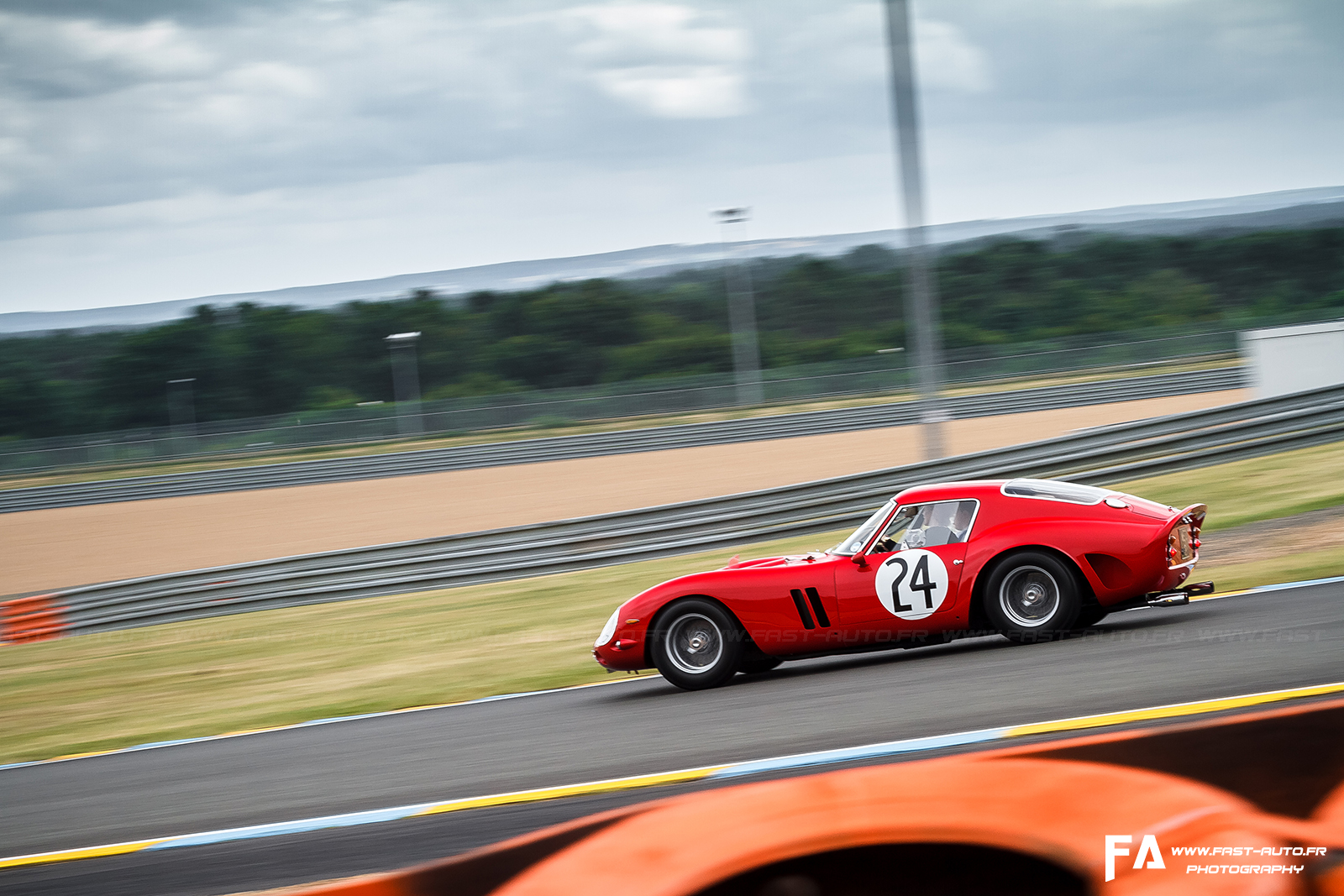 6-ferrari-250-tornano-a-casa-250GTO-4293gt-circuit.jpg