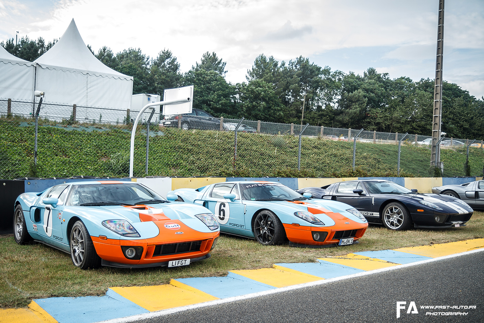7-lemansclassic-ford-gt-gulf.jpg