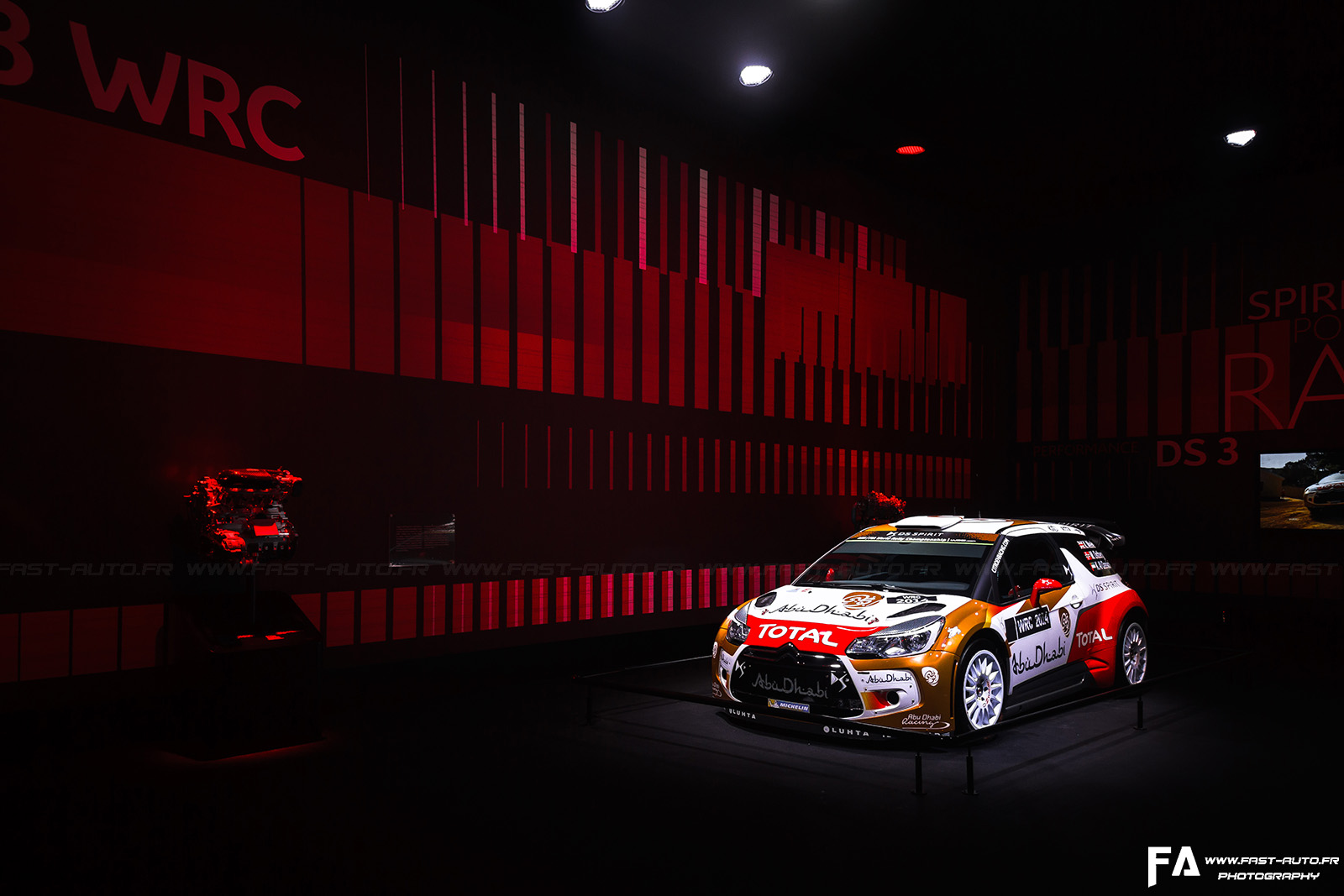 2-citroen-ds3-wrc-loeb-mondial-automobile-paris-2014.jpg