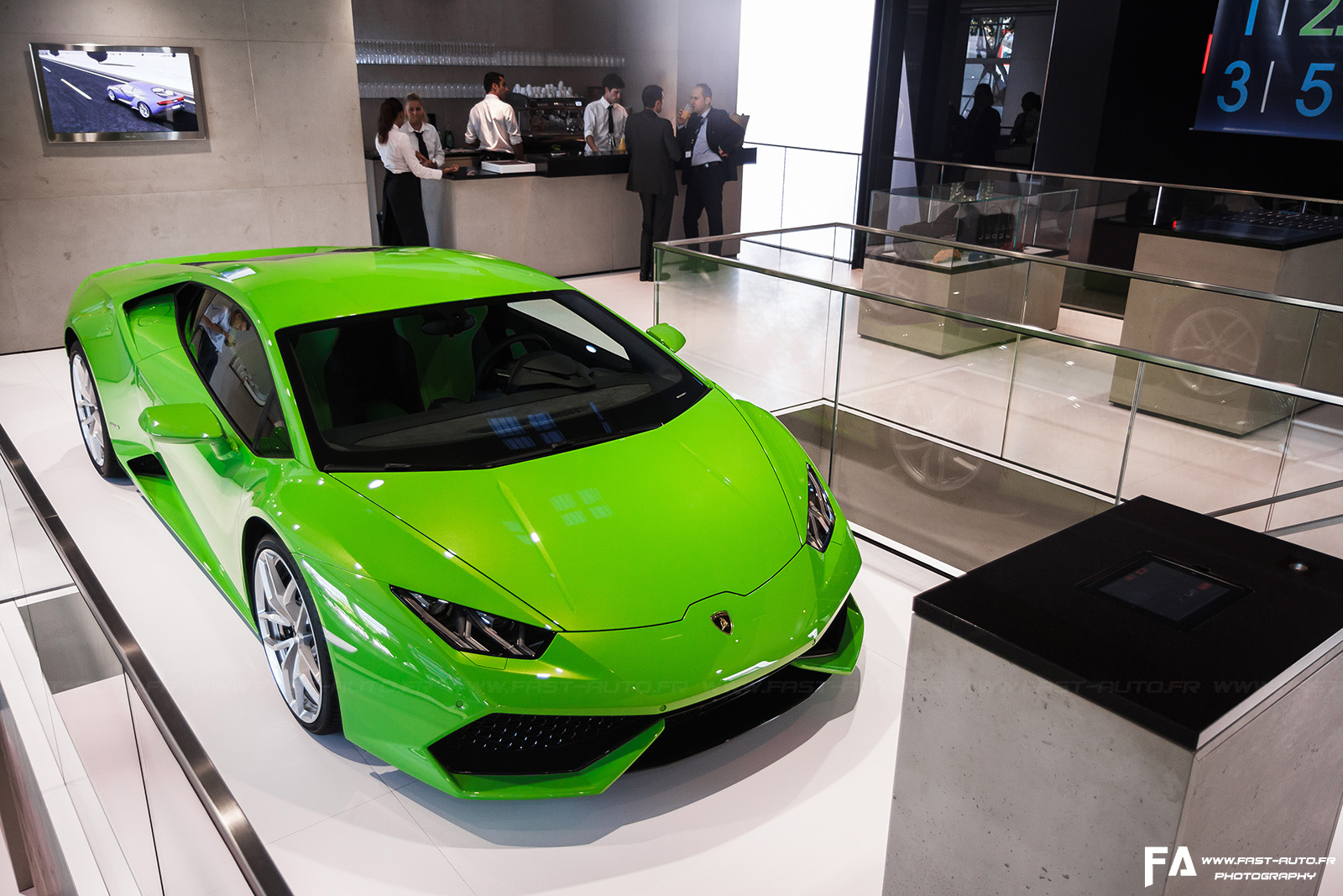 3-lamborghini-huracan-mondial-automobile-paris-2014-verde.jpg