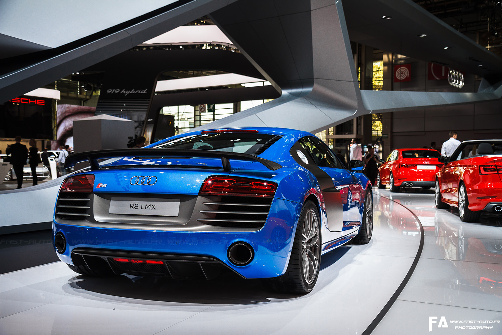 4-audi-r8-lmx-mondial-automobile-paris-2014.jpg