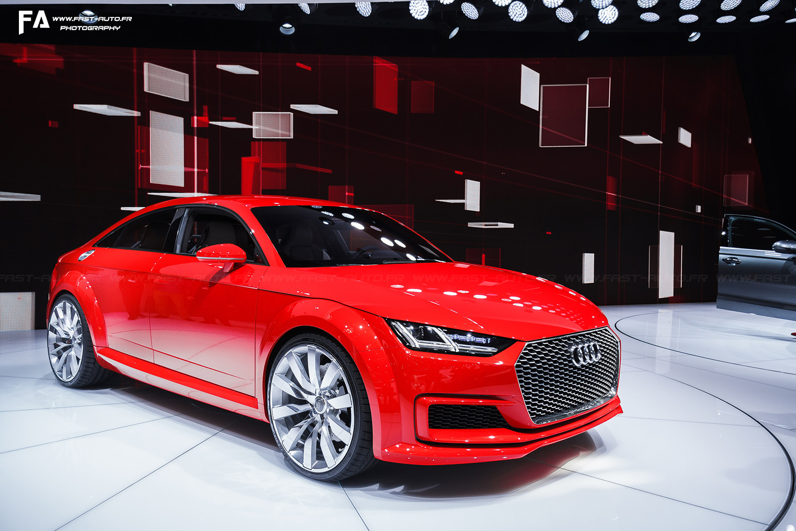 4-audi-tt-sportback-mondial-automobile-paris-2014.jpg