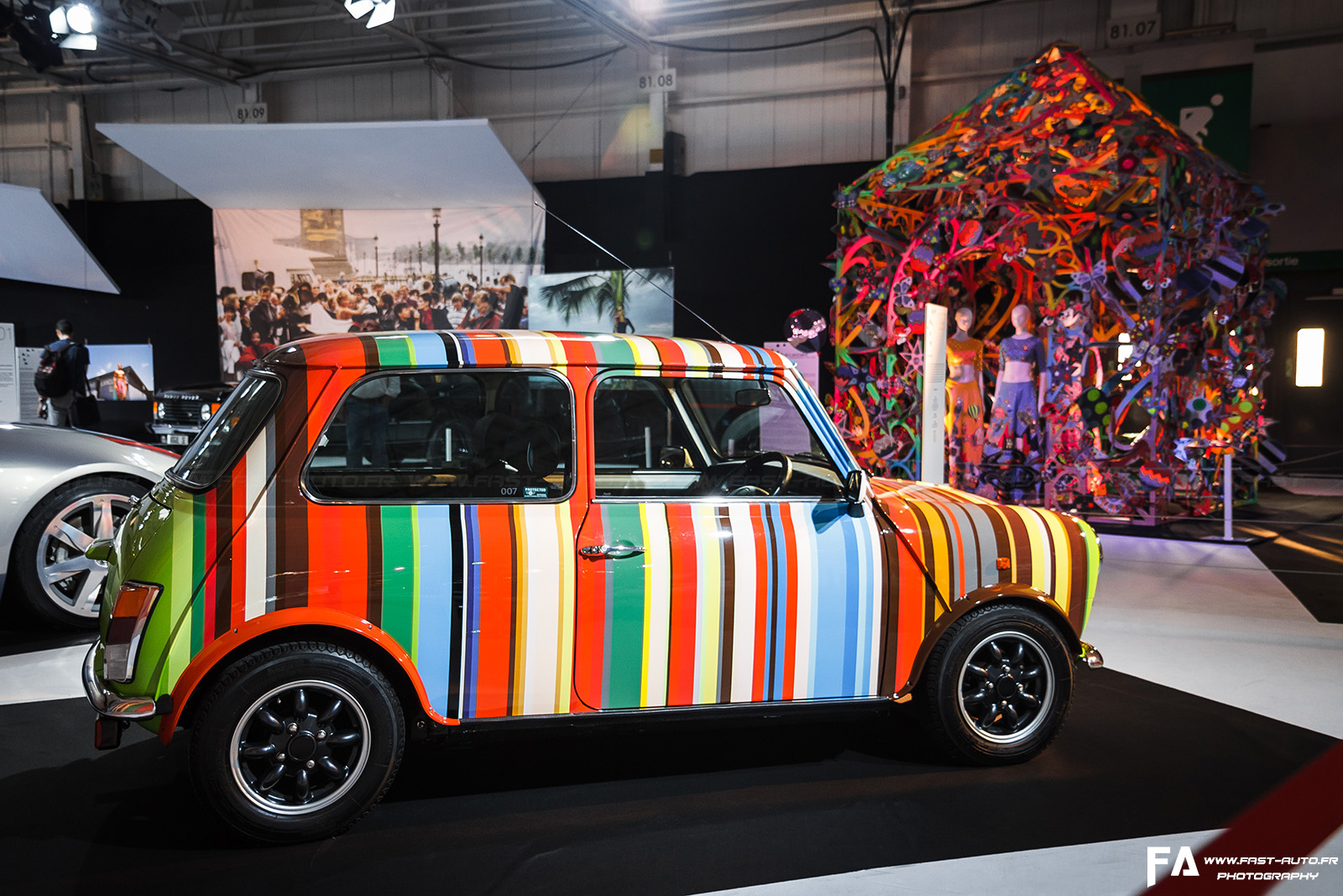 8-exposition-mode-paul-smith-mini-mondial-automobile-paris-2014.jpg