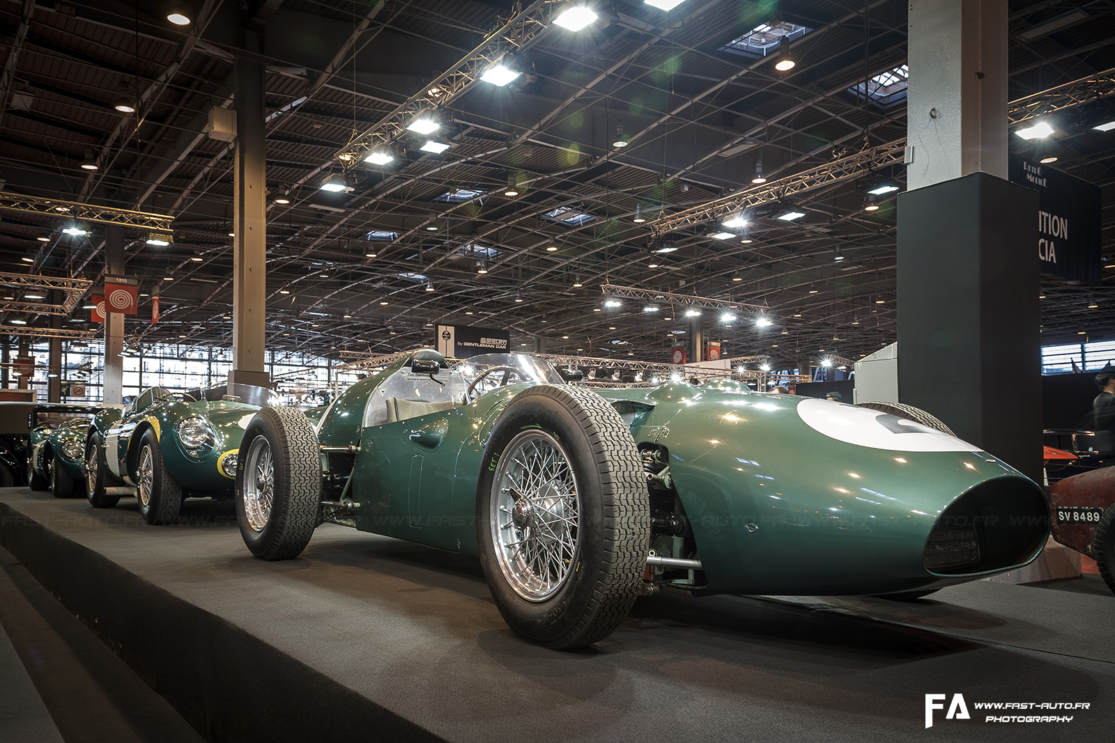 lukas-huni-aston-martin-retromobile-2014-paris-58.jpg