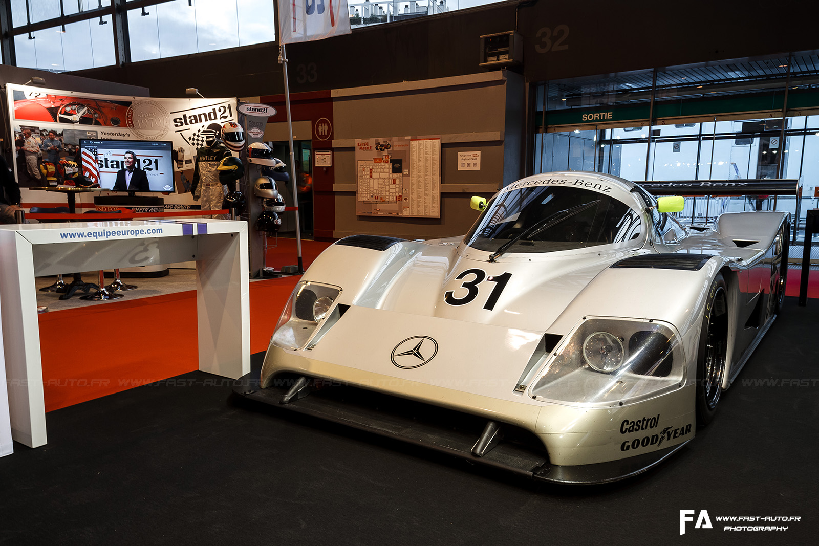 mercedes-c11-group-c-retromobile-2014-paris-17.jpg