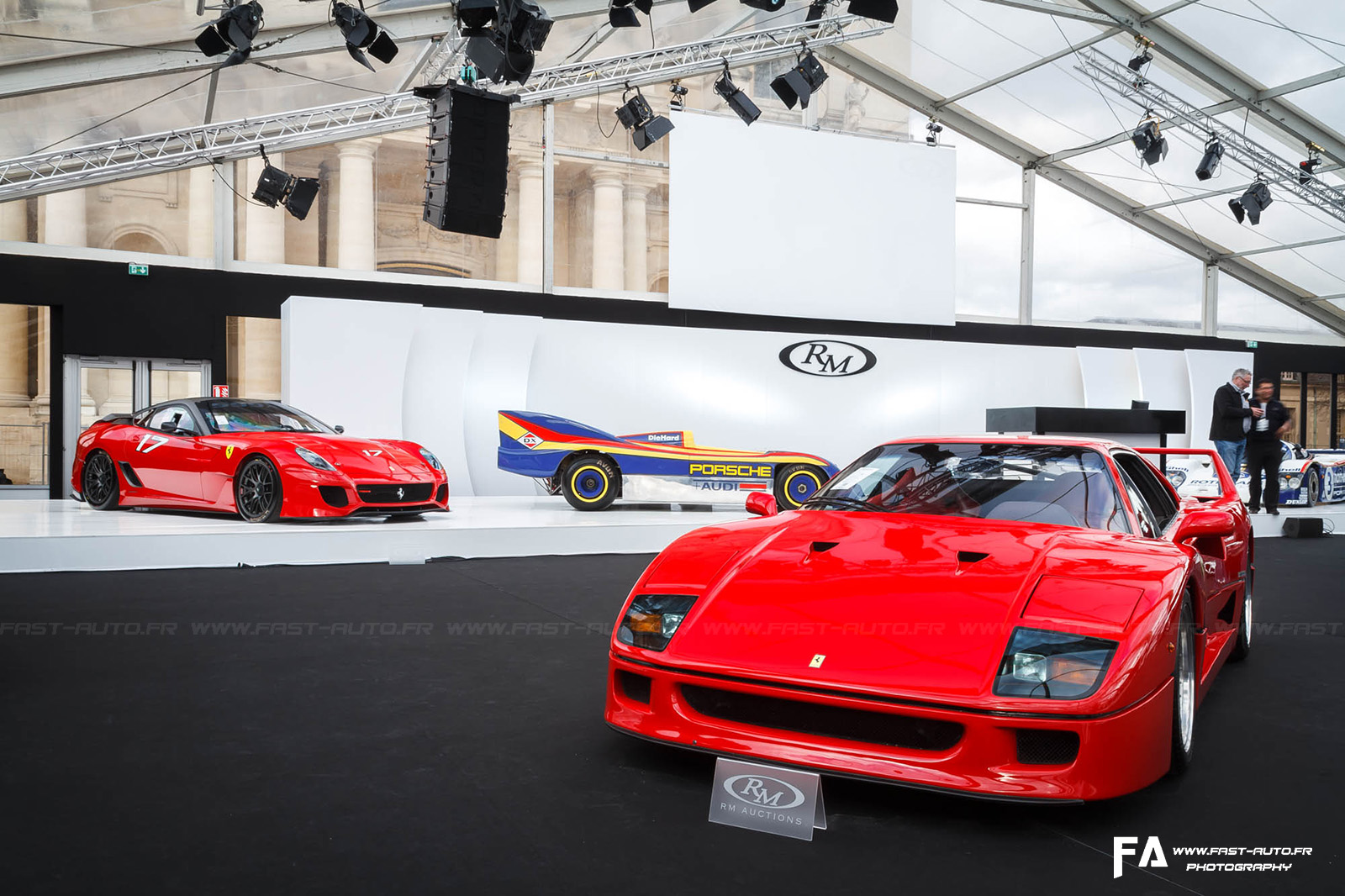 ferrari-f40-rm-auctions-22.jpg