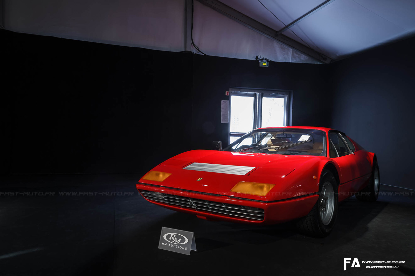 rm-auctions-ferrari-365-gt4-bb.jpg