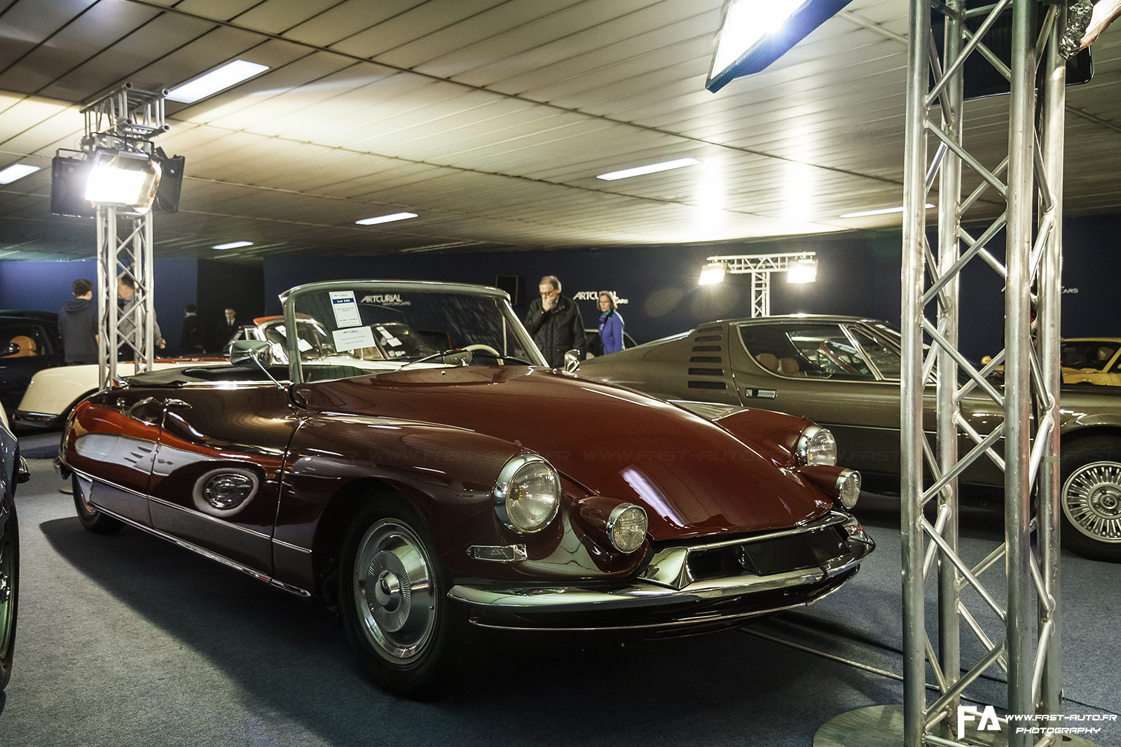 6-citroen-ds-19-cabriolet-encheres-artcurial.jpg