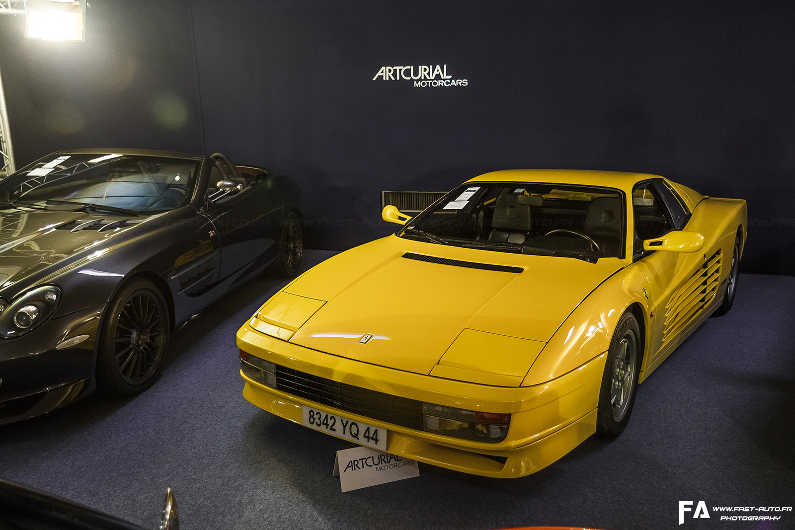 6-ferrari-testarossa-automobile-sur-les-champs-artcurial.jpg