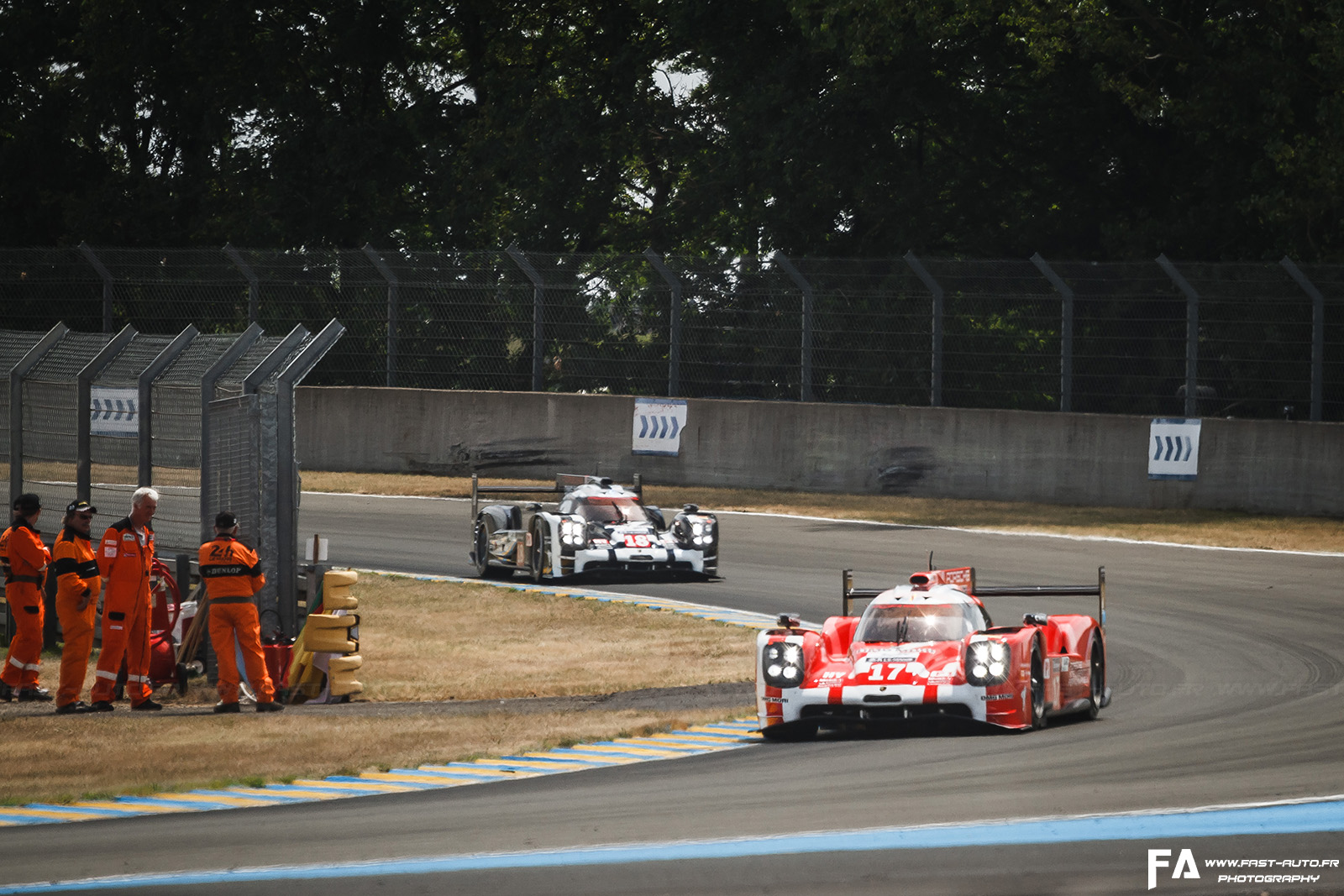 16-porsche-919-24-heures-du-mans-2015.jpg