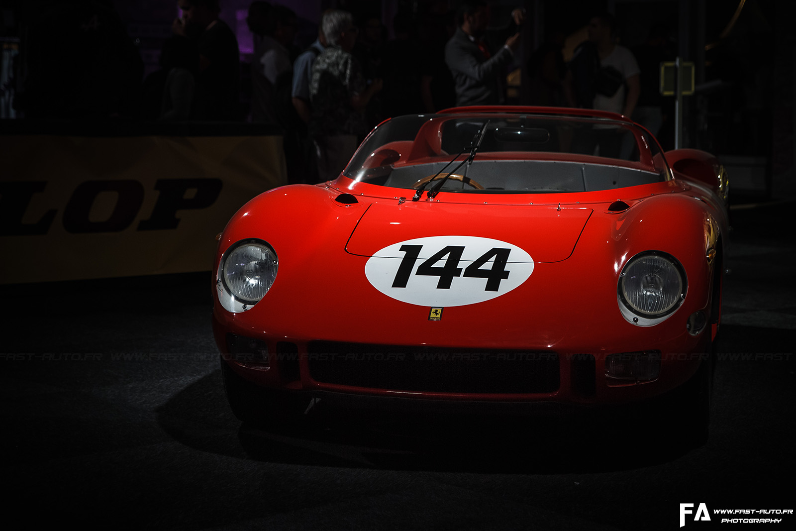 20-exposition-ferrari-330p-24-heures-du-mans.jpg