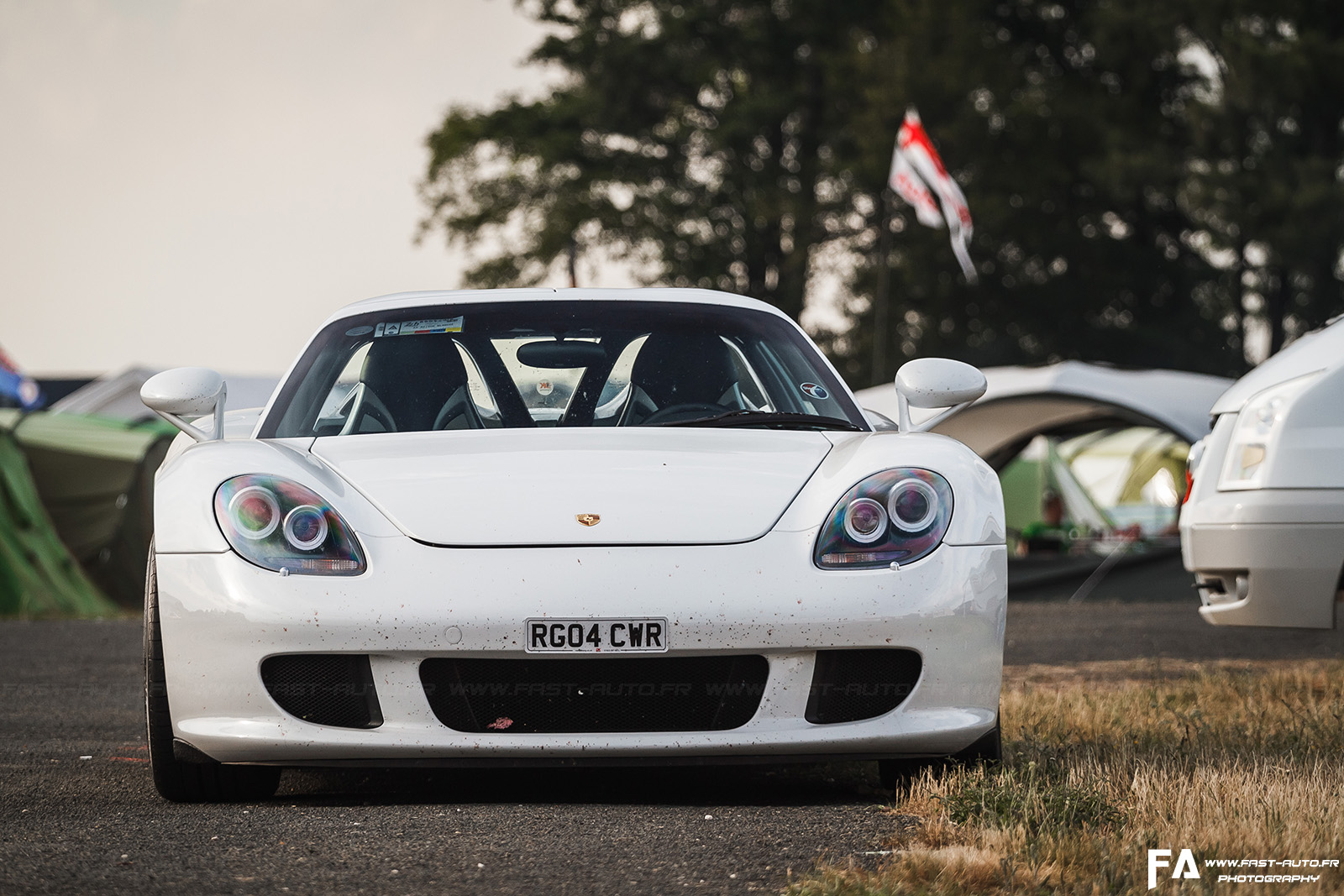 3-porsche-carrera-gt-blanche-white-24-heures-du-mans.jpg