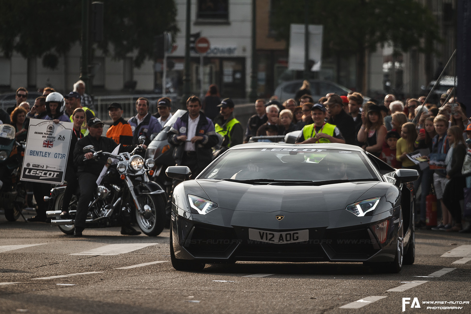 6-parade-lamborghini-aventador-24-heures-du-mans-2015-9.jpg