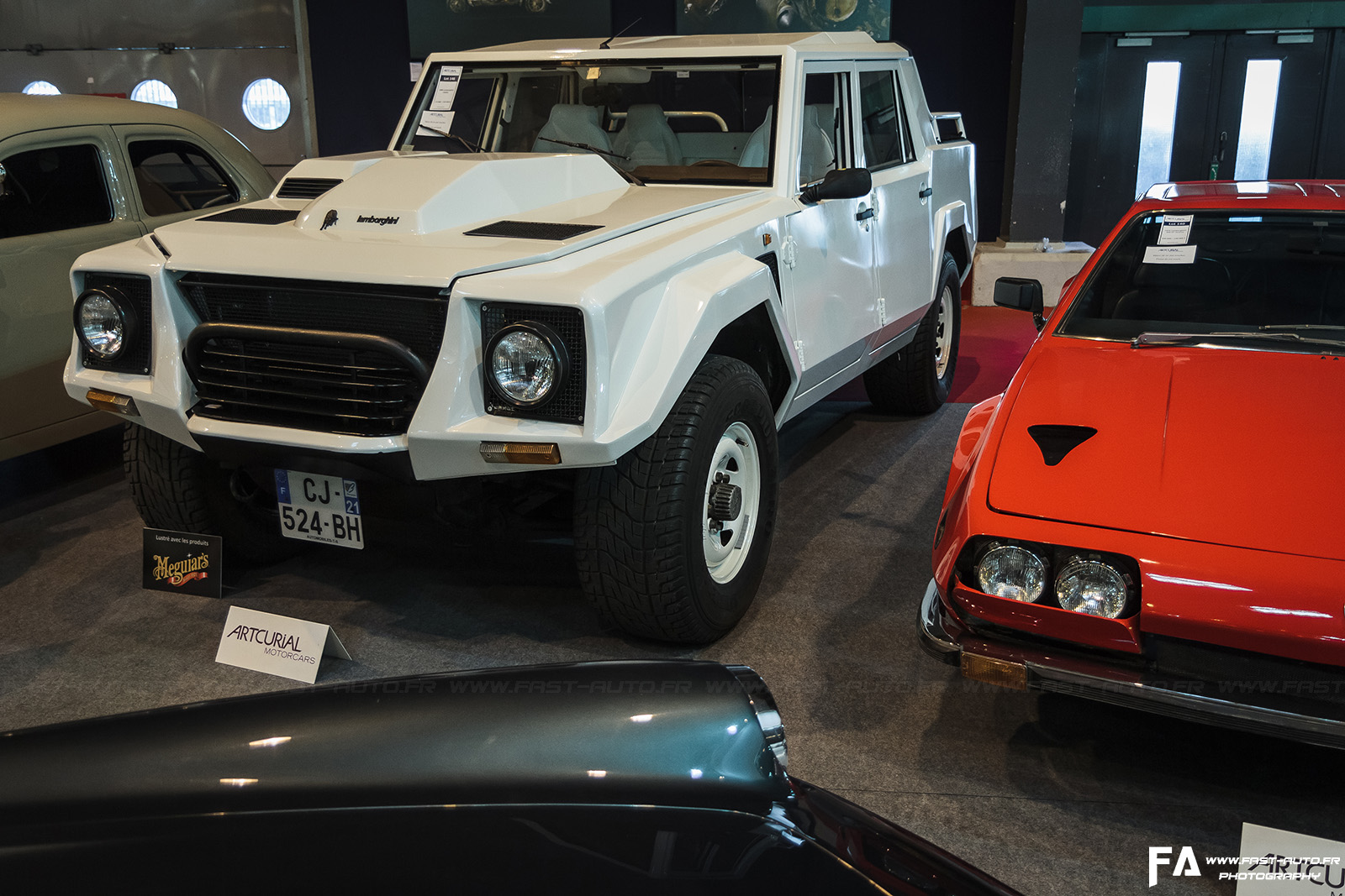 1-artcurial-retromobile-lamborghini-LM002-jarama.jpg