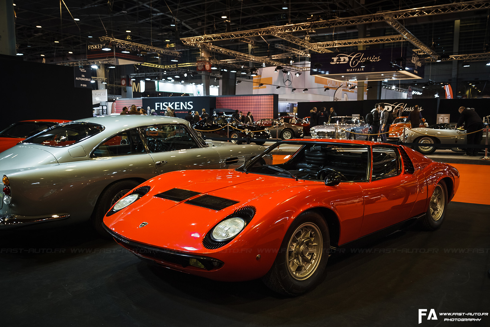 4-lamborghini-miura-retromobile-photo.jpg