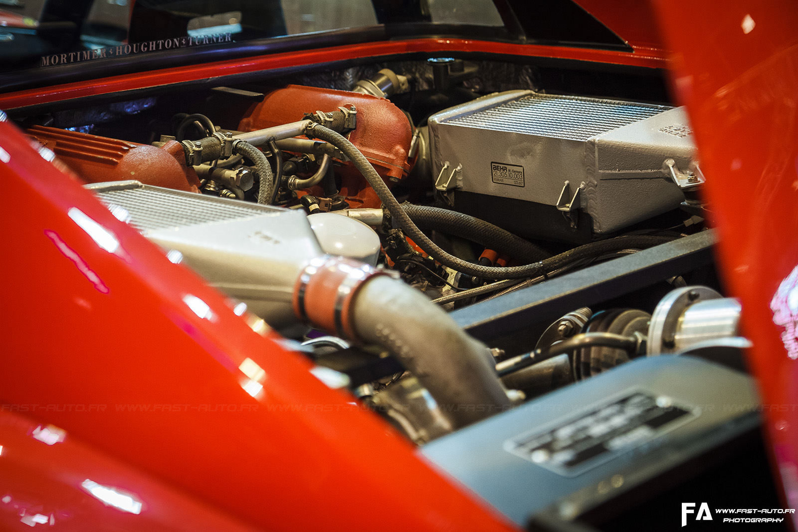 8-ferrari-288gto-moteur.jpg