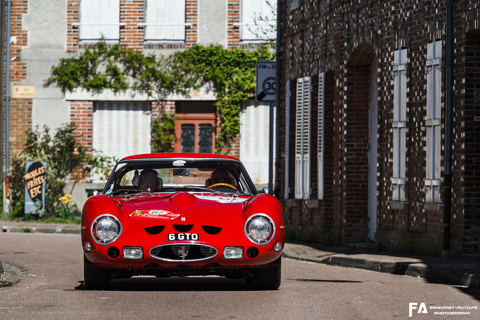 11-tour-auto-2015-ferrari-250-gto.jpg
